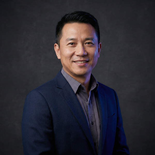 浴室激战资深制片人王建国